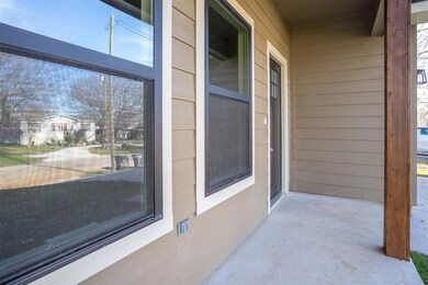 1138 Alvarado St unit B, Cleburne, TX 76031 - photo 5