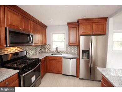 42 Dixmont Ave, Ewing, NJ 08618 - photo 7