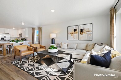 8727 E Peachtree St, Nampa, ID 83687 - photo 4