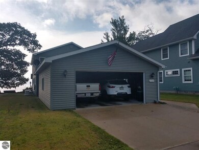 328 N Huron Rd, Au Gres, MI 48703 - photo 7