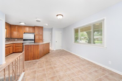Kitchen/Dining