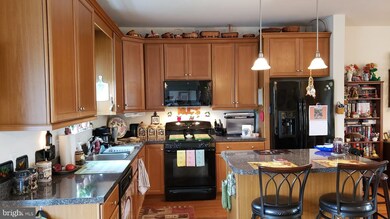 2004 Arey Ln unit 44, Whitehall, PA 18052 - photo 6