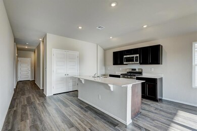 11832 Kameron Way, Yukon, OK 73099 - photo 7