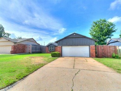 5712 NW 64th St, Warr Acres, OK 73132 - photo 4