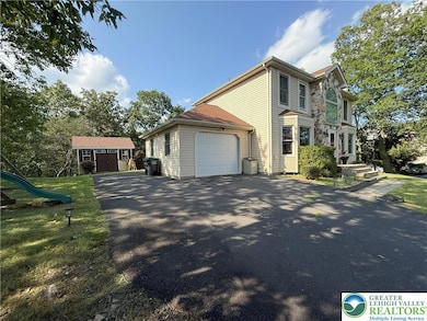 348 Clicko Ln, East Stroudsburg, PA 18301 - photo 2