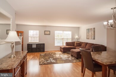 11050 Clovertree Ct, Manassas, VA 20109 - photo 7