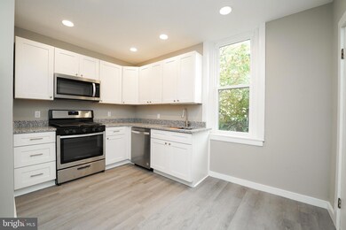 128 E Price St, Philadelphia, PA 19144 - photo 2