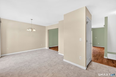 174 Stonefield Dr unit 36, Waterbury, CT 06705 - photo 6
