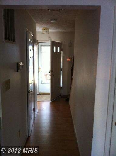 13242 Whiteholm Dr, Upper Marlboro, MD 20774 - photo 3