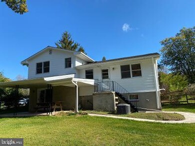 1326 Hillcrest Dr, Sykesville, MD 21784 - photo 4