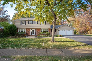 13143 Madonna Ln, Fairfax, VA 22033 - photo 4