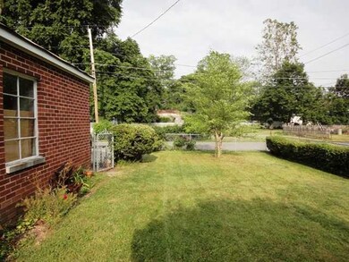 385 Garden Rd, Columbus, OH 43214 - photo 7