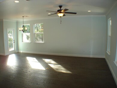 CORONA DEL MAR DINING AREA