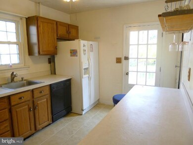 702 5th St, Laurel, MD 20707 - photo 7
