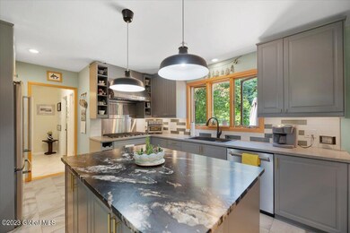 104 St Stephens Ln W, Schenectady, NY 12302 - photo 3