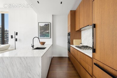 570 Broome St unit 10A, New York, NY 10013 - photo 6