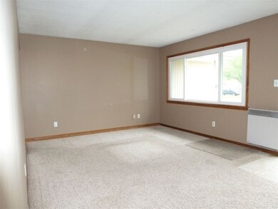 3006 Shalimar Cir, Fort Wayne, IN 46808 - photo 6