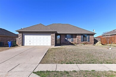1129 Serendipity Cir, Sanger, TX 76266 - photo 5