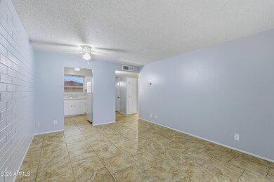 4808 N 71st Ln, Phoenix, AZ 85033 - photo 6