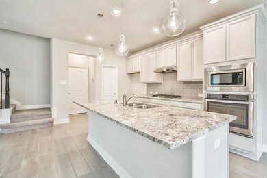 7 Ancestry Stone Place, the Woodlands, TX 77354 - photo 6