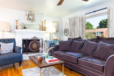 29 Commack Rd, East Providence, RI 02914 - photo 6