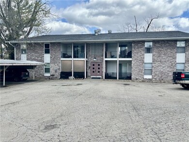 105 Pittsburgh St unit 2D, Uniontown, PA 15401 - photo 5