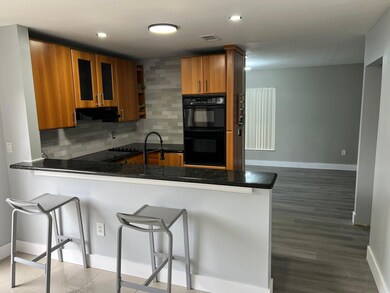 7220 SW 44th Ct, Davie, FL 33314 - photo 4