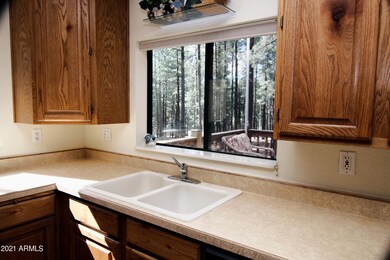 2912 Summer Loop