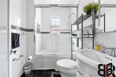 Main bathroom