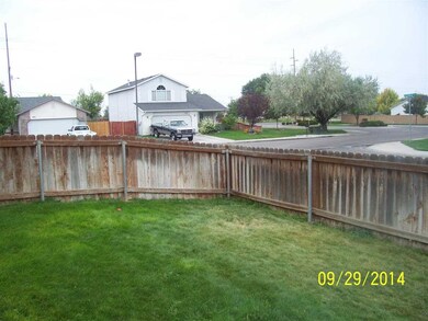 1404 S Benewah St, Nampa, ID 83686 - photo 5