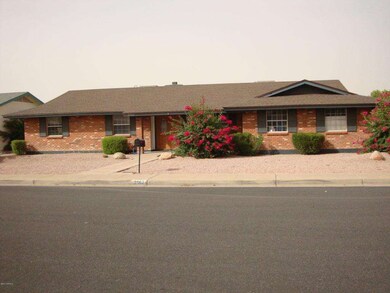 2562 E Evergreen St, Mesa, AZ 85213 - photo 2