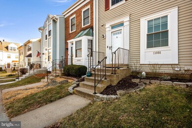 13991 Big Yankee Ln, Centreville, VA 20121 - photo 2