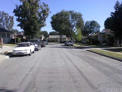 Looking South on Penney Av.