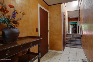Gorgeous Entry