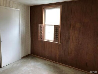 537 North Cir, Bethlehem, PA 18018 - photo 7