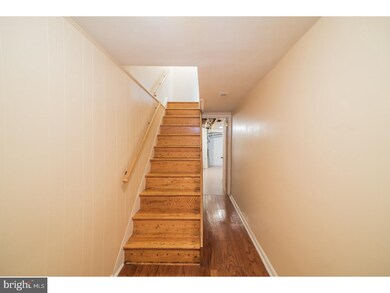 75 Suburban Ln, Upper Darby, PA 19082 - photo 2