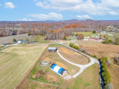 101 Tudy Ridge Rd, Science Hill, KY 42553 - photo 2