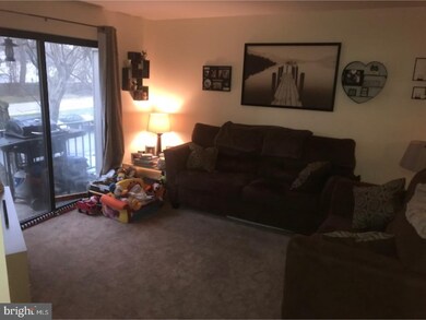 728B Putnam Blvd unit 15B, Nether Providence Township, PA 19086 - photo 6