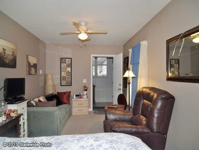 164 Holiday Ct, Wakefield, RI 02879 - photo 7