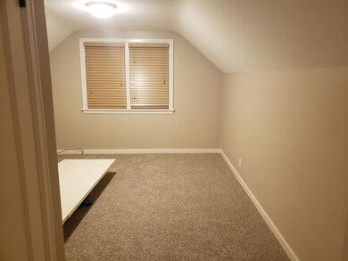 Upper Bed