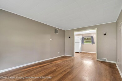 07-908 West St-WindowStill-Real-Estate-P