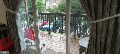 208 Park Terrace Ct SE unit 48, Vienna, VA 22180 - photo 2