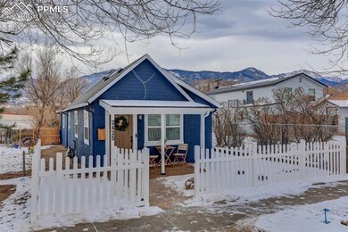 View of front of property featuring a mountain vie