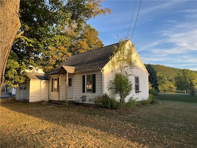 31 S Platt St, Painted Post, NY 14870 - photo 4