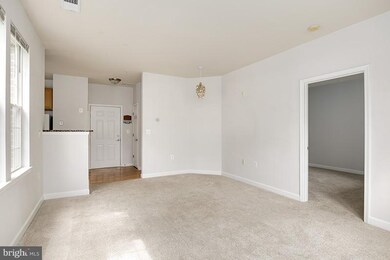 42446 Mayflower Terrace unit 104, Ashburn, VA 20148 - photo 7