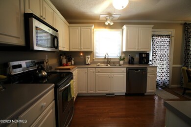 Gatewood - kitchen from Dining