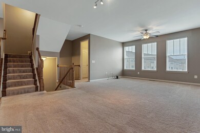 22 Lamplighter Ln, Stafford, VA 22554 - photo 4