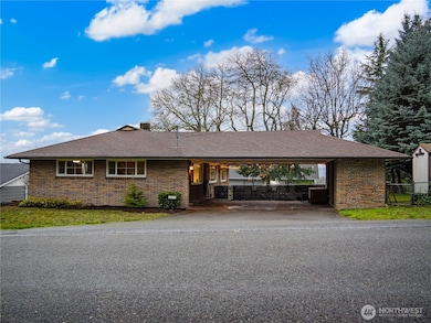 723 21st Ave SW, Puyallup, WA 98371 - photo 3