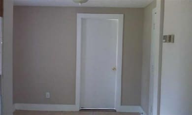 303 Kingwood Ave, Shelbyville, TN 37160 - photo 5