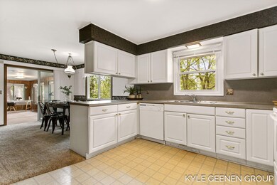 15-web-or-mls-406-donann-dr